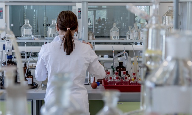 Resort Zdrowia: Uruchomimy laboratoria w szpitalach