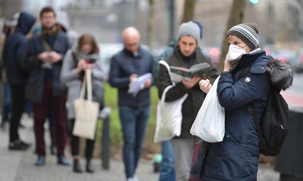Ministerstwo Zdrowia: 649 potwierdzonych przypadków koronawirusa w Polsce; 15 nowych