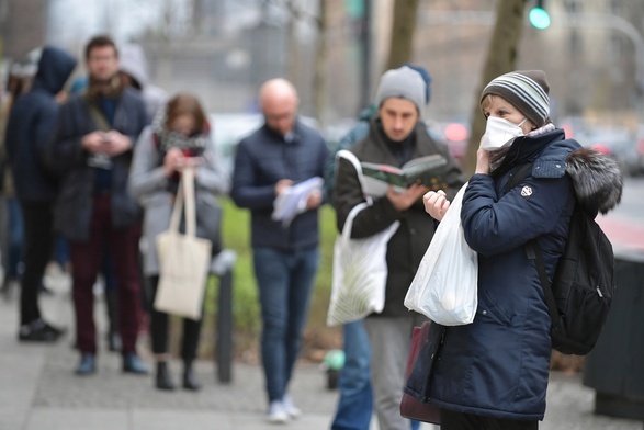 Ministerstwo Zdrowia: 649 potwierdzonych przypadków koronawirusa w Polsce; 15 nowych