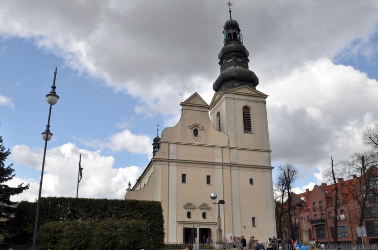 Przechytrzyć wirusa. Niecodzienny pomysł księży saletynów