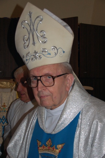 Bp Edward Materski - galeria wspomnieniowa