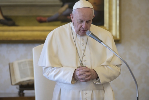 Papież: Błagamy o miłosierdzie dla doświadczonej ludzkości
