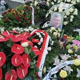 Grób ks. Piotra Pawlukiewicza