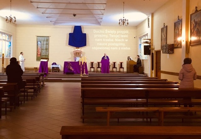 Niedzielne Msze św. w czasie pandemii kornawirusa