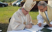 Bp Marek Mendyk w obiektywie Gościa Niedzielnego