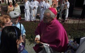 Bp Marek Mendyk w obiektywie Gościa Niedzielnego