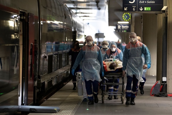 509 nowych zgonów z powodu koronawirusa we Francji