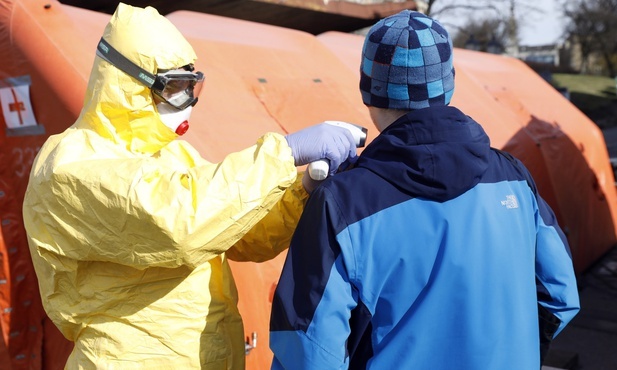 Obecna epidemia woła o międzynarodową solidarność