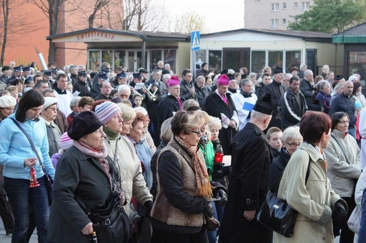 Tak było w 2014 roku - Miejska Droga Krzyżowa w Bielsku-Białej Leszczyny - Złote Łany