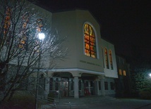 Kaplica Wyższego Seminarium Duchownego w godzinie wieczornej adoracji.