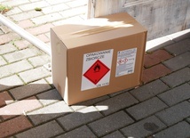 300 litrów płynu do dezynfekcji rąk od gdańskiej Caritas dla szpitala Copernicus