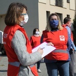 Salwatorianie z Bielska-Białej i ich przyjaciele pomagają najuboższym 