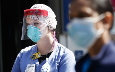 Tragiczny bilans pandemii koronawirusa w USA