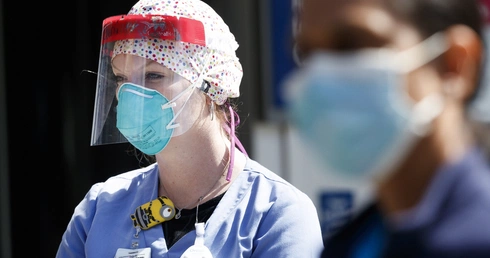 Tragiczny bilans pandemii koronawirusa w USA