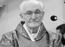 Zmarł ks. Franciszek Tomczyk