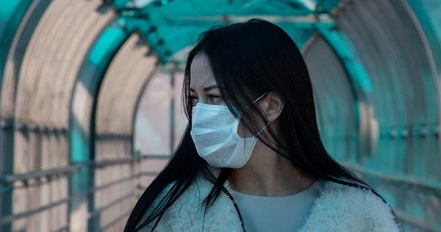 Blisko 2,3 tys. osób hospitalizowanych, ponad 160 tys. na kwarantannie