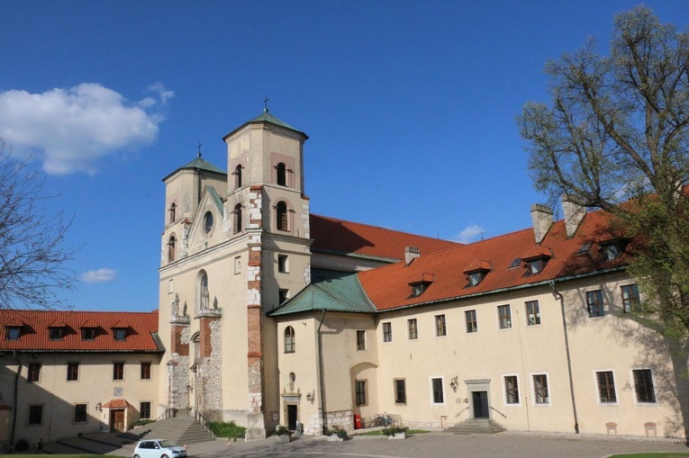 Tyniec. Benedyktyni proszą o wsparcie