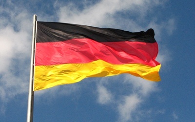W Niemczech w ciągu doby zmarły 173 osoby zakażone koronawirusem