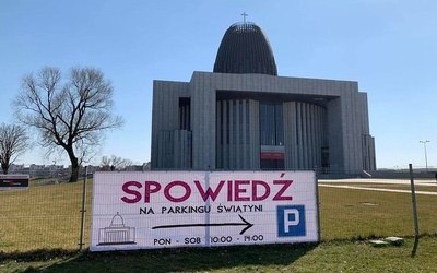 Na spowiedź przyjedź samochodem