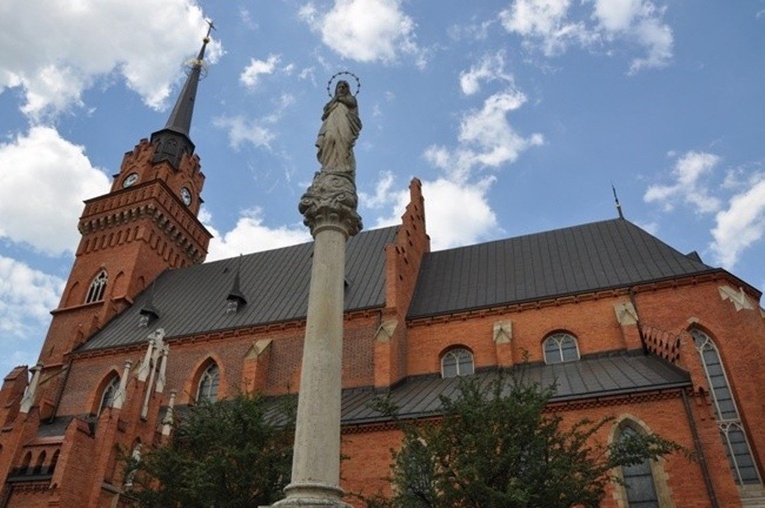 Bazylika katedralna w Tarnowie.