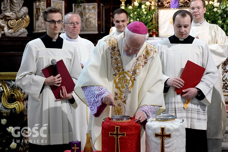 Msza Krzyżma w diecezji świdnickiej