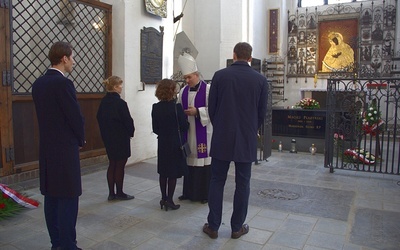 W Gdańsku modlono się za ofiary tragedii smoleńskiej