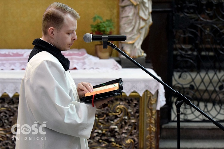 Wielkopiątkowa ciemna jutrznia w katedrze świdinckiej