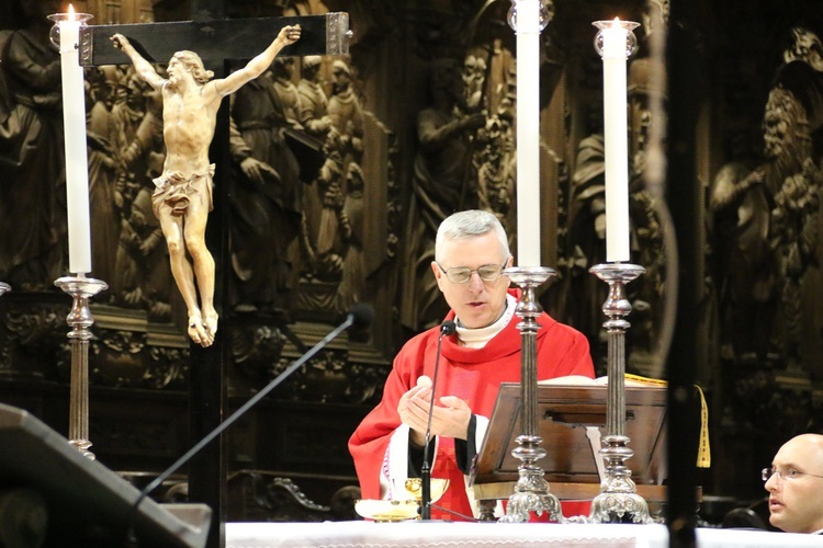 Wielki Piątek w katedrze wrocławskiej