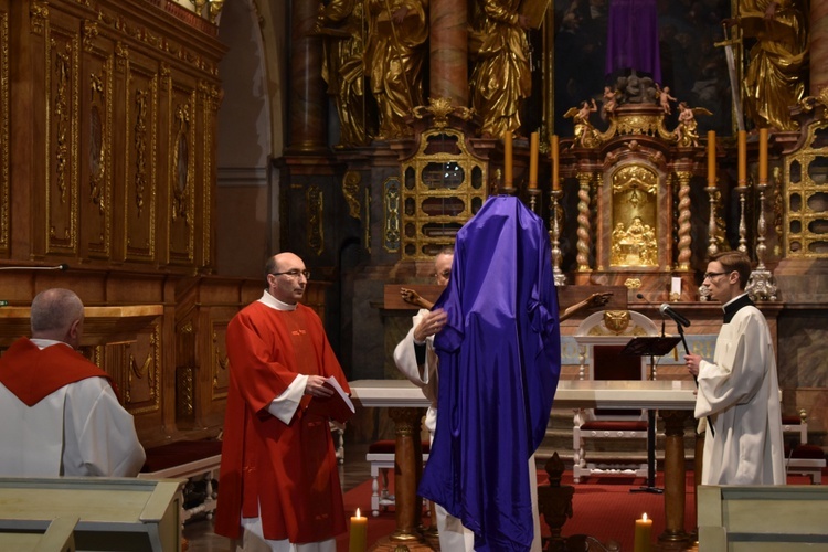 Liturgia Wielkiego Piątku w Paradyżu