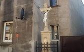 Renowacja zabytkowego krzyża górniczego w Tarnowskich Górach
