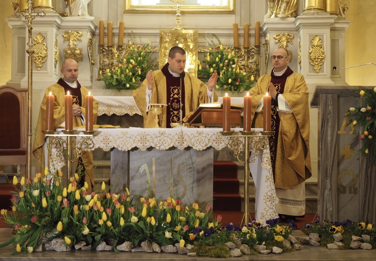 Wigilia Paschalna w kościołach diecezji