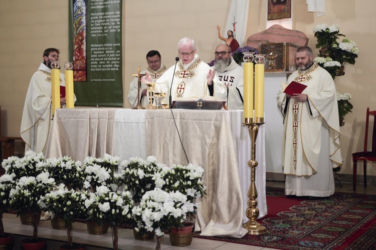 Wigilia Paschalna w kościołach diecezji