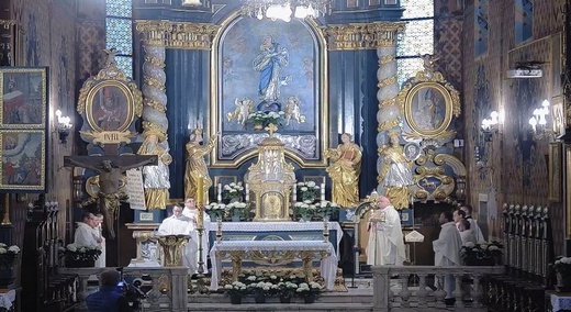 Liturgia Wigilii Paschalnej w konkatedrze w Żywcu - 2020