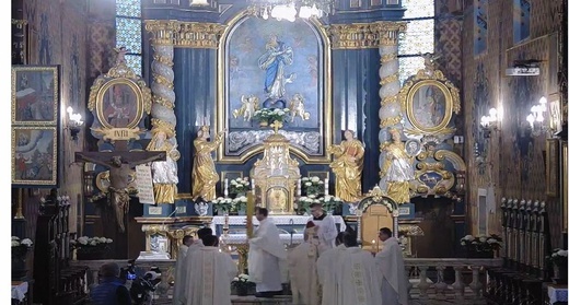 Liturgia Wigilii Paschalnej w konkatedrze w Żywcu - 2020