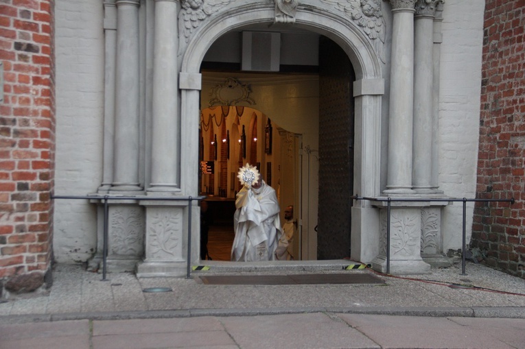 Rezurekcja 2020 w Gdańsku-Oliwie