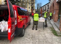 Wielkanocne śniadanie Caritas dla ponad 350 słupszczan