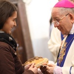 Posługa bp. Romana Marcinkowskiego w dziennikarskim obiektywie