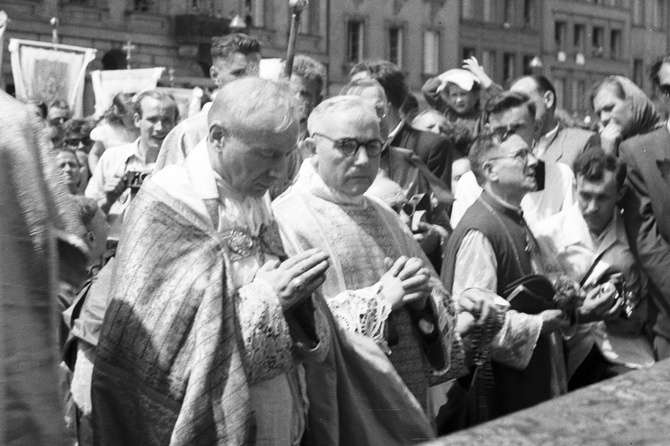 Kard. Stefan Wyszyński w kolorze