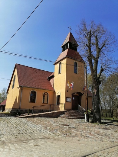 Parafia pw. Miłosierdzia w Bobowicku