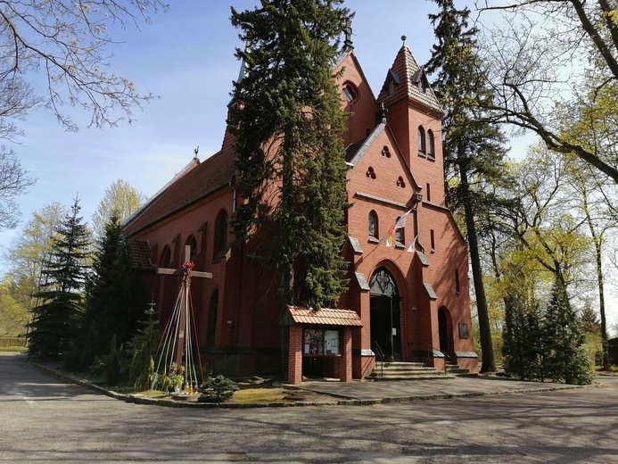 Parafia pw. Miłosierdzia w Bobowicku