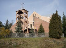 Parafia pw. Miłosierdzia Bożego w Dychowie