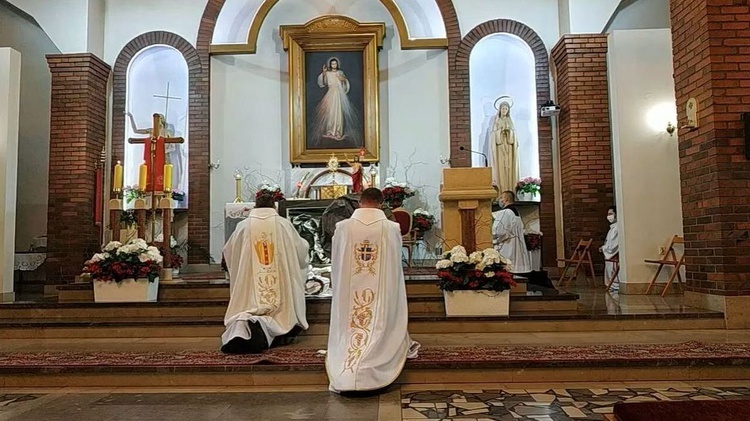 Odpustowa niedziela w parafii Miłosierdzia Bożego w Sułkowicach-Łęgu