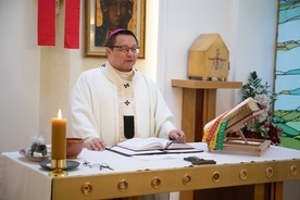 Abp Ryś: Rodzić się z Boga tzn. rodzić się ze Słowa i z miłości