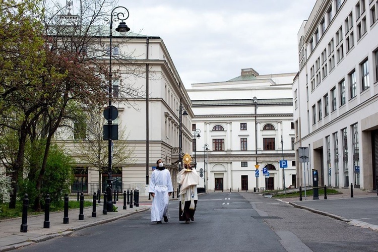 Błogosławieństwo w Niedzielę Miłosierdzia Bożego