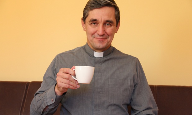Kawa online z proboszczem