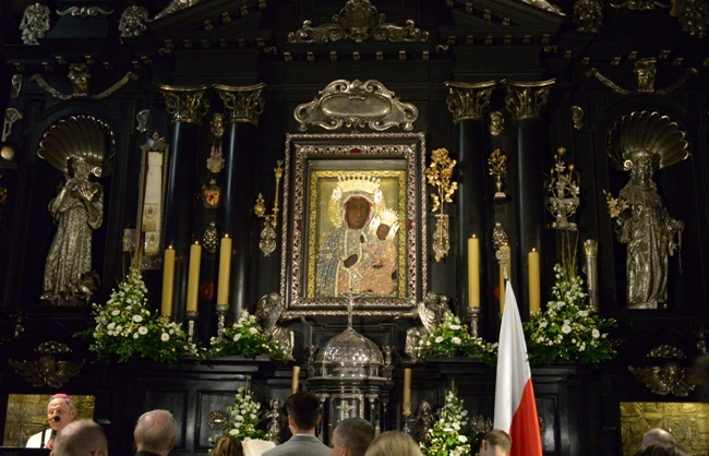 Ubiegłoroczna pielgrzymka maturzystów na Jasną Górę.