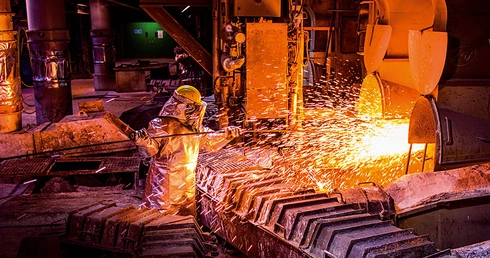 W 2019 r. KGHM wyprodukowało  702 tys. ton miedzi.