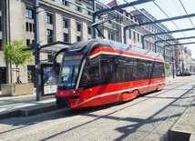 Nowy tramwaj wyjechał na tory w aglomeracji górnośląskiej