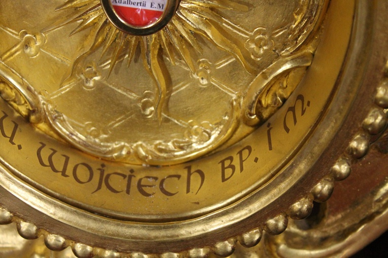 Relikwie św. Wojciecha i św. Stanisława