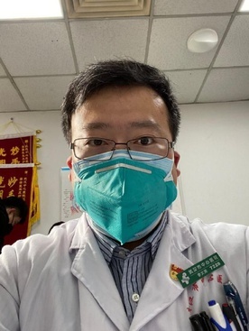 Chińczycy traktują dr. Li Wenlianga jak świętego.